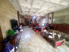 辉县市 辉县市孟电滨河湾 8室1厅