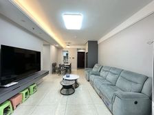 龙泉驿 招商依云上城四期 5室2厅