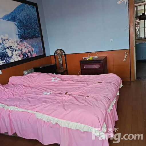 高区钦村西北山生活小区 3室1厅 70㎡ 800元/月