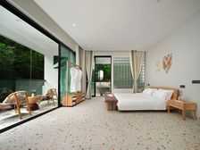 倾宿3500平临街商铺出租,面宽100米,层高4.5米