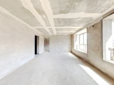 如意开发区 秀水佳园 4室2厅,有房本,可按揭。