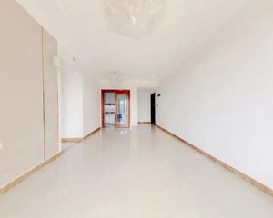 崇州 恒大银海湖 3室1厅