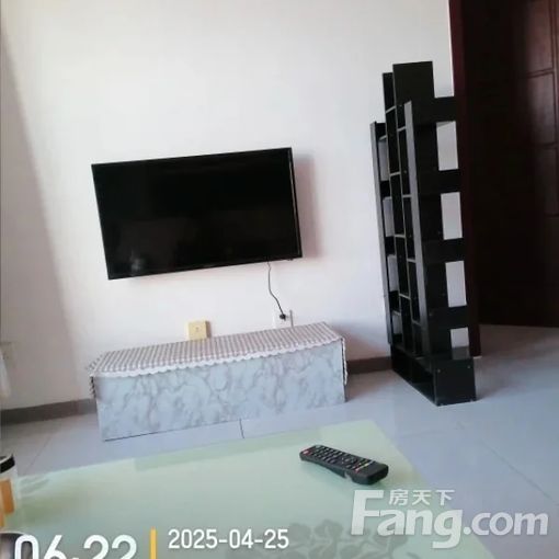 静海团泊湖东区天津富力新城90.7平方米 2室2厅1卫