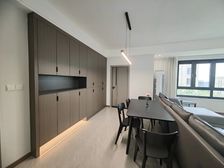 翡翠华府 4室2厅 房主直售 亏本70万, 中介勿扰!