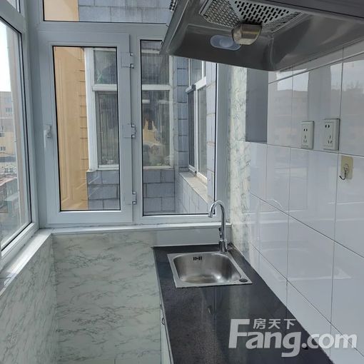 呼兰金街呼兰区胜利街老浴池楼 1室1厅 30㎡ 520元/月