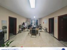 金水 曼哈顿广场 4室2厅 184.00㎡ 179万