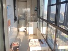 高新开发区 保利金香槟 3室2厅