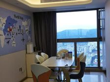 左海公园旁稀缺湖景豪宅165平南向四居 保利天悦