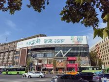 南二环地铁口临街商铺出租,人流大,无转让费,可开票