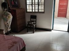 ÂôÔº×ÓËÍ·¿×Ó¡£°ËʮƽµÄ´óÔº×Ó,ËÍÒ»¸ö°ËʮƽµÄ·¿×Ó¡£