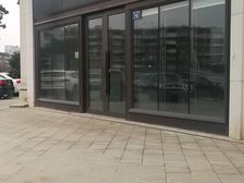 江东府临街旺铺出租,38平黄金地段,适合多业态经营