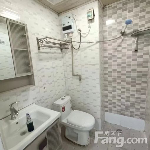 海口海甸岛银海苑 2室1厅 90㎡ 2100元/月