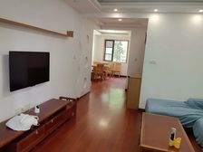 工业园区 湖畔天城 3室2厅 139.93㎡ 420万