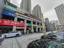 隆鑫西城汇84平临街商铺出租,面宽6米层高3.5米