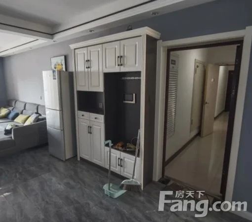 洛龙大学城滨河御景苑 3室2厅 121.4㎡ 2400元/月