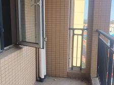 汉南 新长江香榭澜溪 3室2厅 114.74㎡ 39.80万