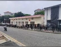 保利罗兰国际四期临街旺铺出租 180平空间开阔