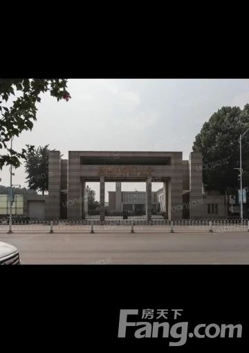 路南信息大厦诚安友谊天地 2室2厅 93.2㎡ 2200元/