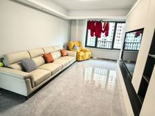 精装次新房近地铁 南北通透两居三湘印象森林海尚城 送家具家电