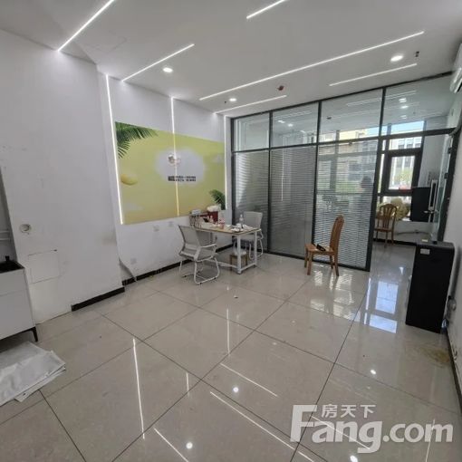 御景大厦办公室出租旁边有学校未来广场