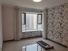 盛世御城二区 精装修,拎包入住,通透,41中 草场衔,无落户