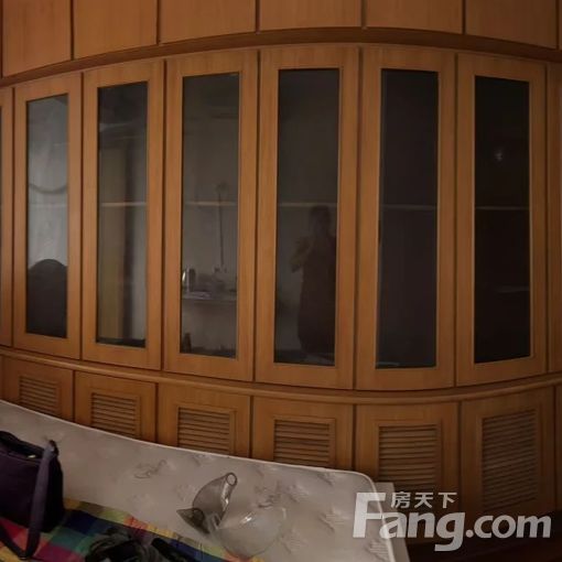 合租:次卧历下二环东路窑头小区 3室1厅 137㎡ 900元