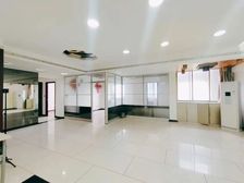 采光超好南向三居室 产证在手诚心出售