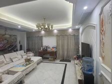 青浦 西晶明园别墅 5室3厅 289.49㎡ 690万