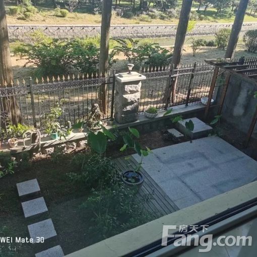 黄岛隐珠碧海云都 6室3厅 280㎡ 8000元/月