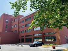 敬业科技产业园北京南站临近南二环,靠近中轴线,西接丽泽商务区