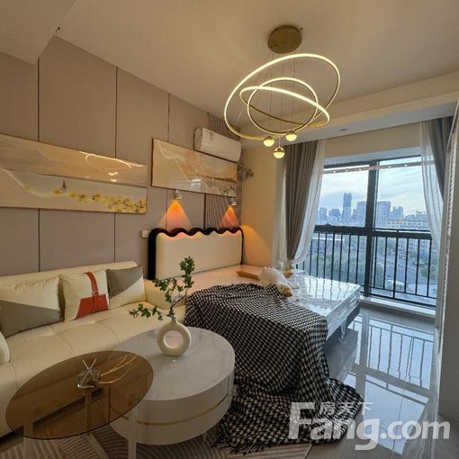 Ñþº£ÐÂÑÇÆû³µÕ¾À¶¹âʱ´úºì½Ö 1ÊÒ1Ìü 50©O 1550Ôª/ÔÂ