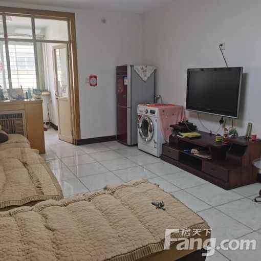 竞秀龙潭公园丰苑小区 2室2厅 84㎡ 900元/月