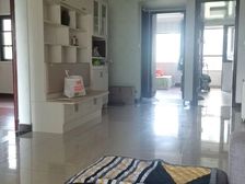 恒大翡翠华庭 3室2厅 134.43㎡ 135万