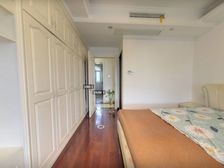 开福 五矿沁园金城 4室2厅 132.84㎡ 145万