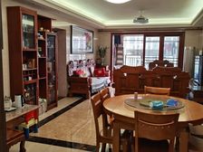 范罗学位房,两个带产权车位,又有入户花园的保利中宇花园