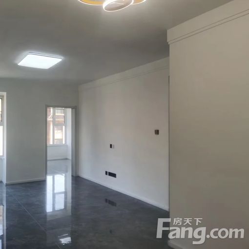 ¿ª·¢ÇøÊÐÒ»Öи»Á¢Çػʰ뵺 3ÊÒ2Ìü 101©O 2000Ôª/ÔÂ