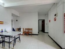 天河 环宇花园文景阁 4室1厅 9421.00㎡ 360万