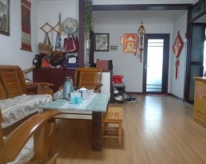 城阳盛世民生花园5层/共7层 吉房近地铁公交及一二小实验中学