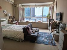 房东直卖步行街国贸大厦带 shu 和包精装修 1室1厅1卫