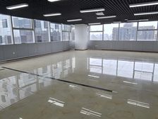 甲级湖景写字楼—华润广场