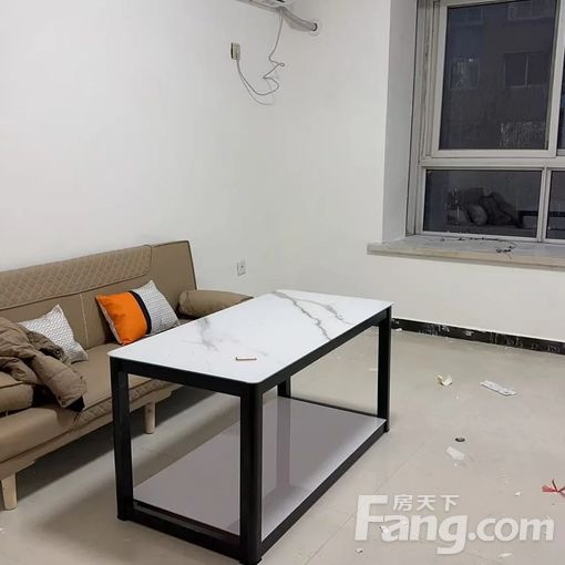 桃城路北世纪名城 2室2厅 87㎡ 1000元/月