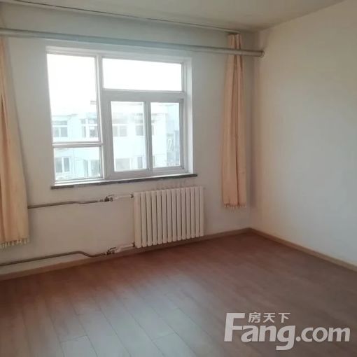 市中济南大学教职工单位宿舍 3室1厅 81㎡ 2100元/月