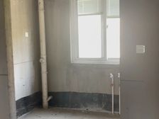 双虎华域名城2期 小洋房3楼带电梯 3室2厅1卫110平