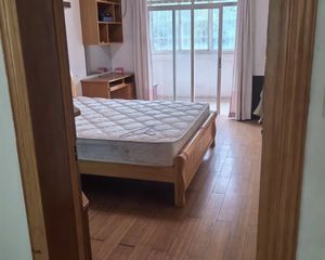 青云谱 锦绣花园 3室2厅 107.00㎡ 82万