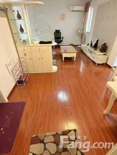 武昌中北路中北春天精装 2室2厅 ,2600元/月