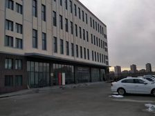 东方领海精装修写字楼611平 1元/平·天起租