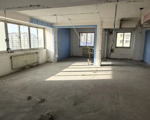 芝罘 万泰花园 3室1厅 126.00㎡ 110万