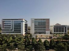 花都镜湖大道优尼康通园区 商业综合体楼乙级30000