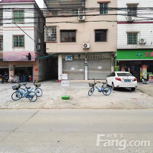 城郊街工业园、物流园附近,国道高速入口旁,成熟商业区