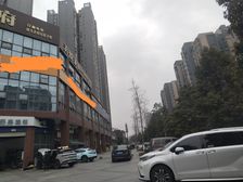 温江大学城中小学旁培训机构出租